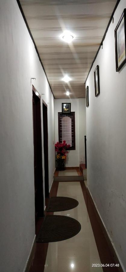 Floral Homestay Thekkady Eksteriør bilde