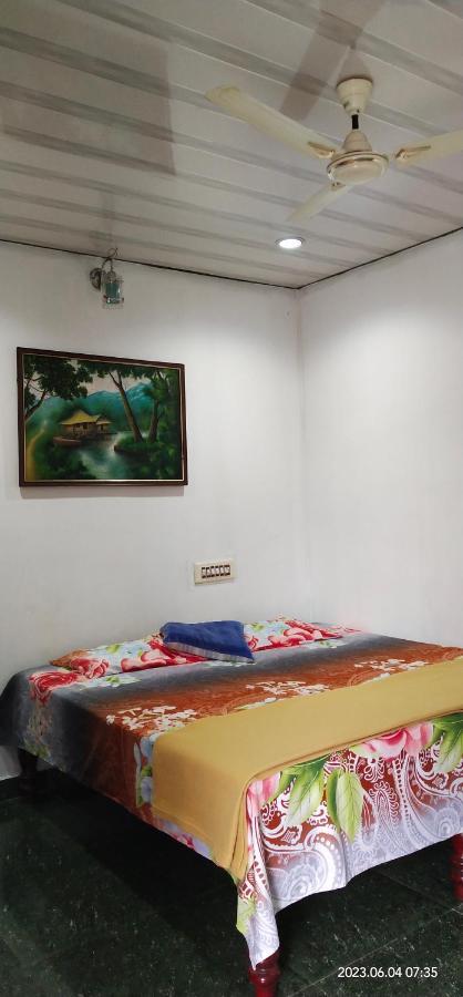 Floral Homestay Thekkady Eksteriør bilde