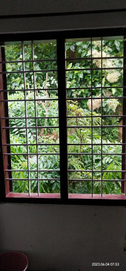 Floral Homestay Thekkady Eksteriør bilde